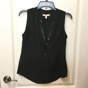 Banana republic sleeveless polyester top